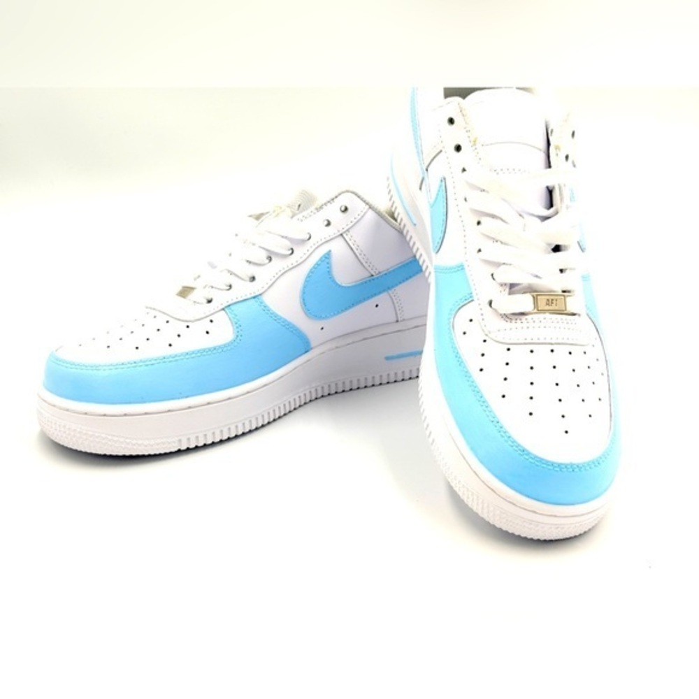 Custom NIKE Air Force 1s Size 9.5 Low Baby Blue - Hand Painted New - Picture 1 of 5
